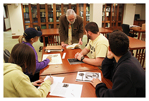 Archives and Sepcial collections class with David Hovde 2014